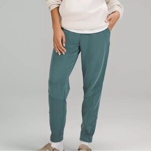 Lululemon Brushed Softstreme Ribbed‎ High-Rise Jogger Pant, Green Jasper, Size 0